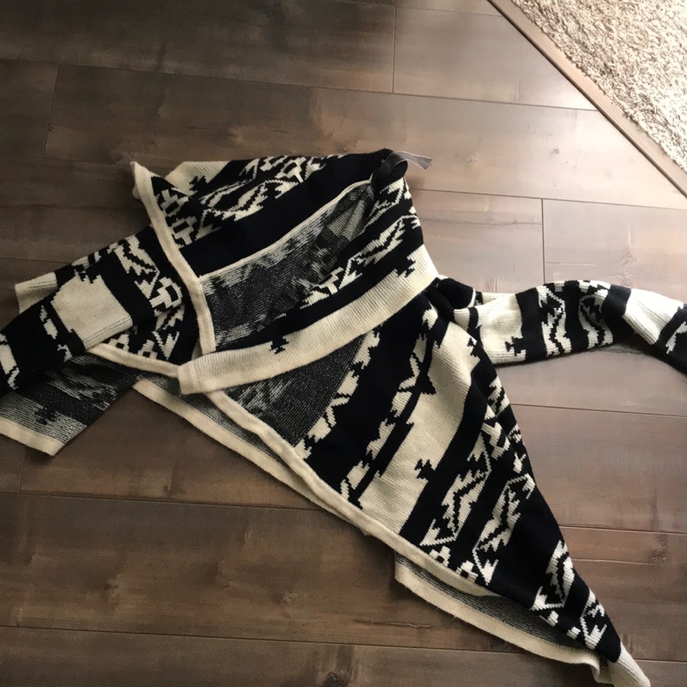 Cardigan sweater